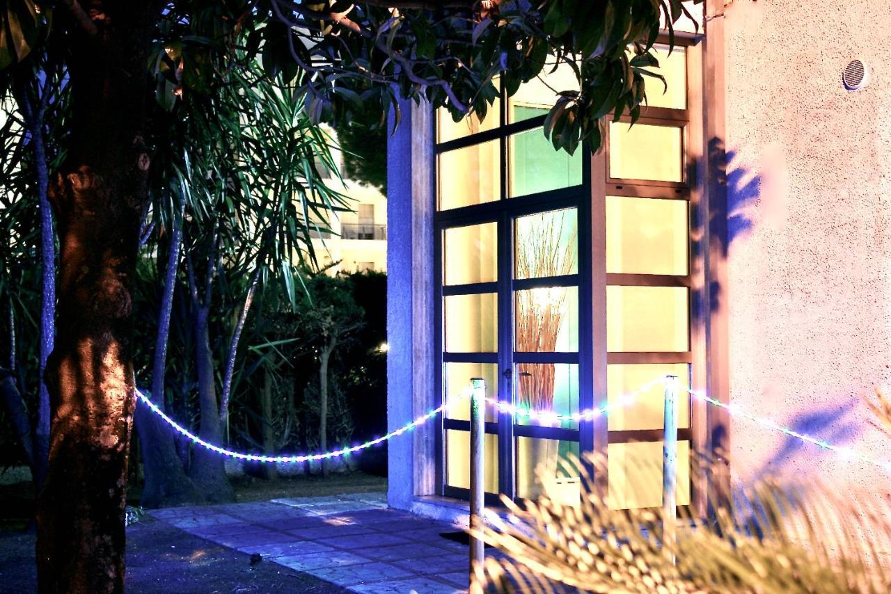 Buenretirope - Confortevoli Appartamentini Con Giardino